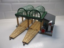 wooden thomas the tank engine train set knapford station with working microphone