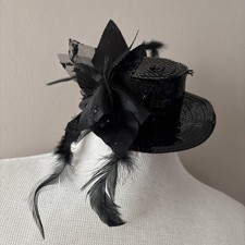 Mini Top Hat Fascinator  Black