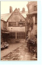S01-9142, COURTYARD, OLD TOWN