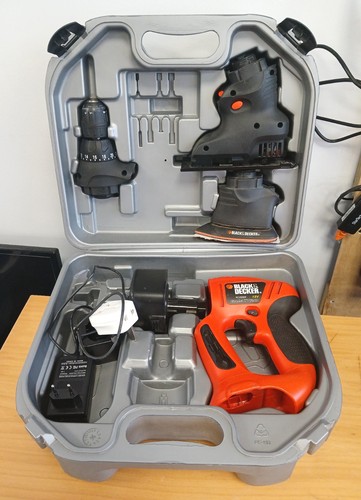 Black decker quattro kc2000f - black,