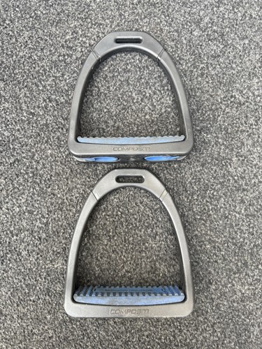 Compositi stirrups with - with, treads
