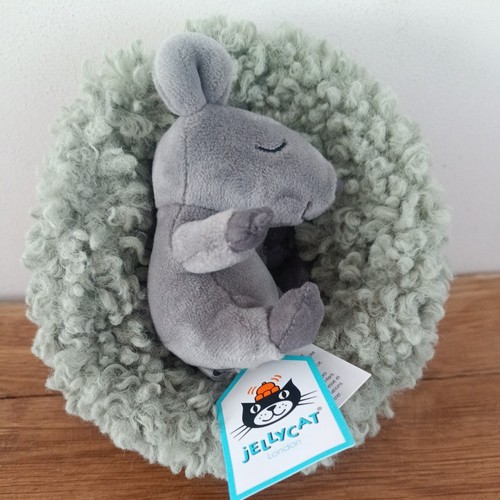 Jellycat small hibernating - small,