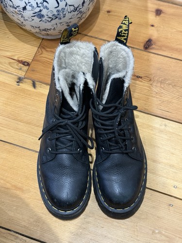 Doc martens boots fur - martens,