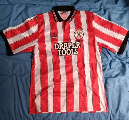 Southampton home shirt 1992 - southampton,