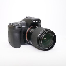 USED Sony A300 DSLR Camera with 18-70mm lens