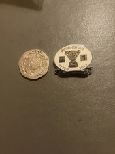 Birmingham City carling cup winners 2011 metal pin football badge