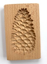 Pinecone Wooden Gingerbread
