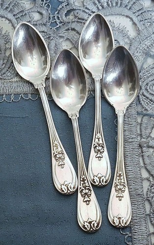 Beautiful silver plated - beautiful,