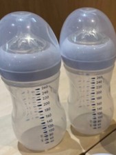 2xPhilips Avent Natural Feeding Bottle 260ml With Teats ,