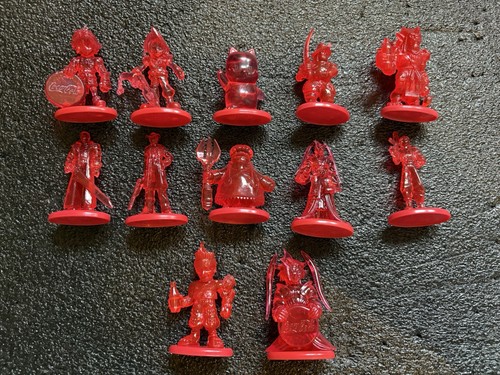 Final fantasy crystal figures - crystal,