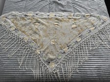 Vintage Floral Pattern Shawl