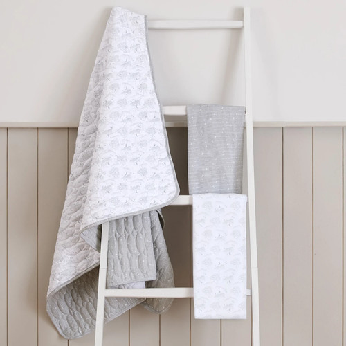 Cot bedding set puggle the - bedding,