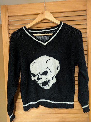 Skull print neck - v, jumper