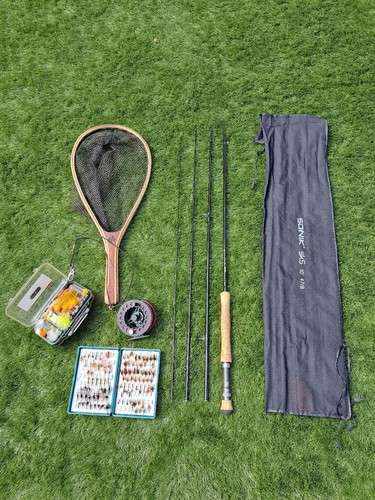 Sonik fly fishing - fly, rod,