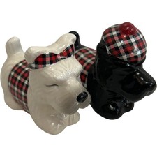 Novelty Dog Shaped Salt &