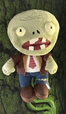 PLANTS VS ZOMBIES ZOMBIE IN SUIT OFFICIAL POPCAP 2014 PLUSH - FREE UK DELIVERY