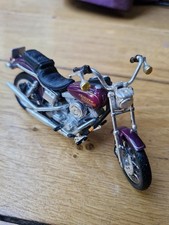 MAISTO FXDL DYNA LOW RIDER HARLEY DAVIDSON MOTORCYCLE..SCALE 1:18..UNBOXED 