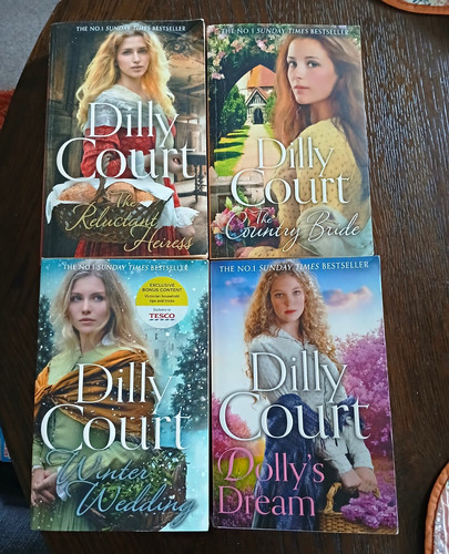 Dilly court rockwood - dilly,