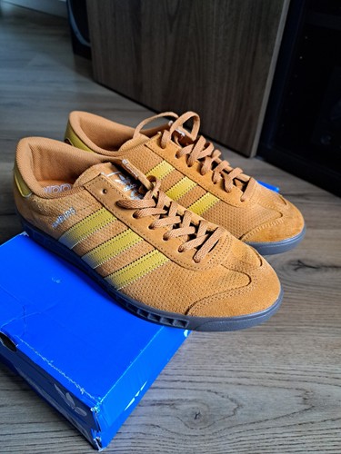 Adidas hamburg size 5 - adidas,