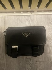 PRADA Messenger Bag Medium