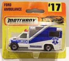 Matchbox MINT Ford Econoline Paramedic ambulance (2)