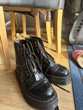 Dr. Martens Sinclair Women's