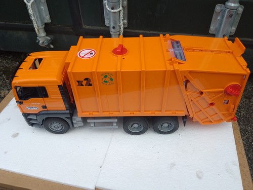 Bruder car man truck - bruder,