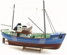 Billing Boats 1/60 Scale Progress Plastic Hull Model Kit