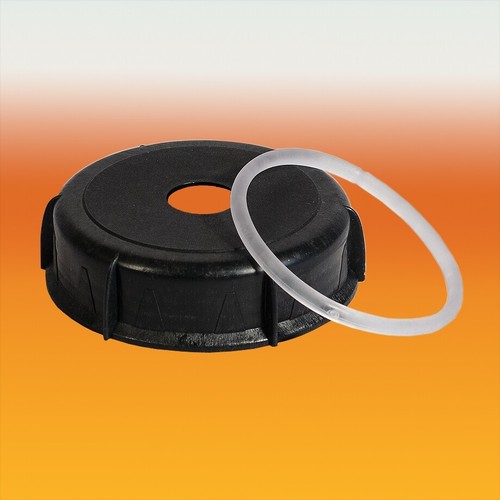 Cap with airlock hole - with, to