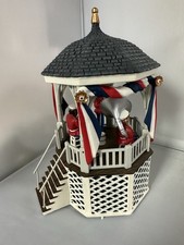 Dept 56 “Stars And Stripes Forever” Music Box Gazebo 4th Of July 55502 NEW Works