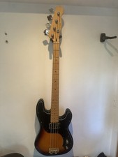 Squier Vintage Modified