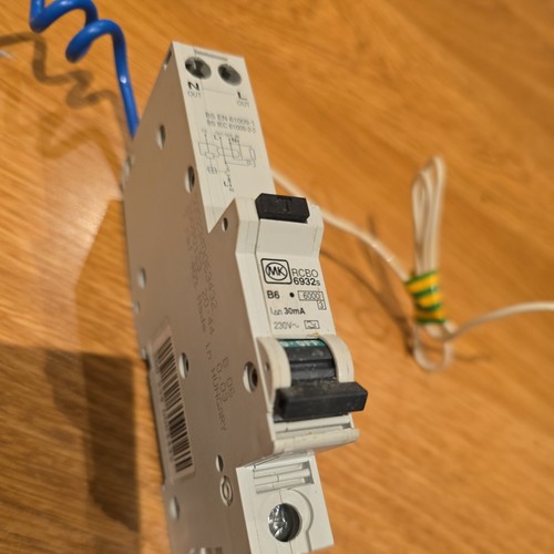 Amp curve 6ka 30ma rcbo - mk,