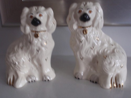 Royal doulton spaniels - 2,