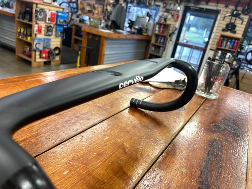 Cervelo carbon handlebar - cervelo,