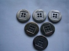 DARK SILVER/PEWTER SQUARE