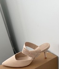 COUTGO WOMENS LOW KITTEN HEEL