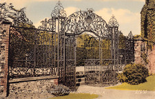 POSTCARD - SURREY - ALBURY PARK - ORNAMENTAL GATES  - FRITHS