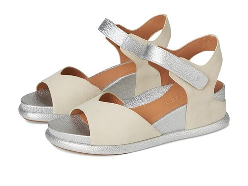 Gentle souls kenneth cole - souls, by