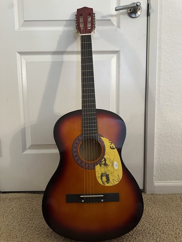 Sheeran autographed - sheeran, 38”