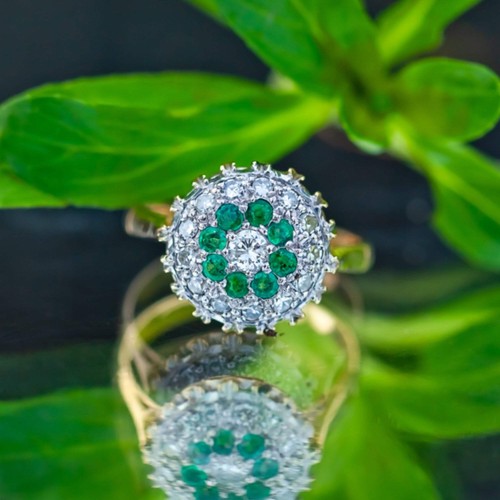 18ct yellow gold - (agj), emerald