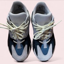 adidas Yeezy Boost 700 Size 4