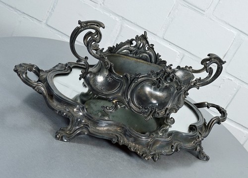 Magnificent pewter centerpiece - pewter,