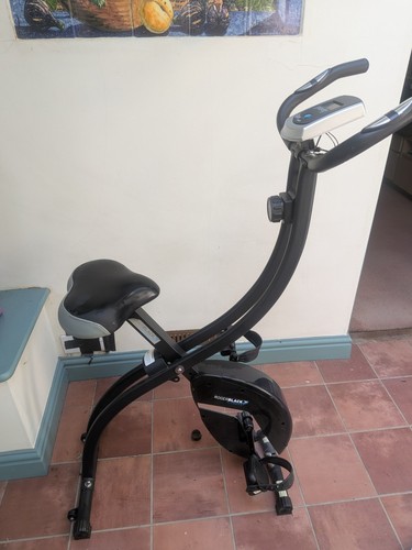 Roger black folding exercise - roger,