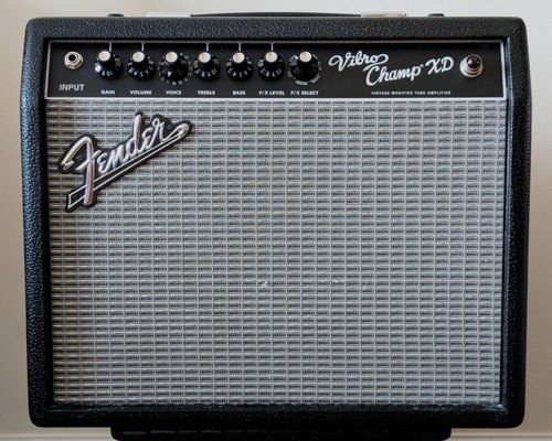 Fender vibro champ guitar - vibro,