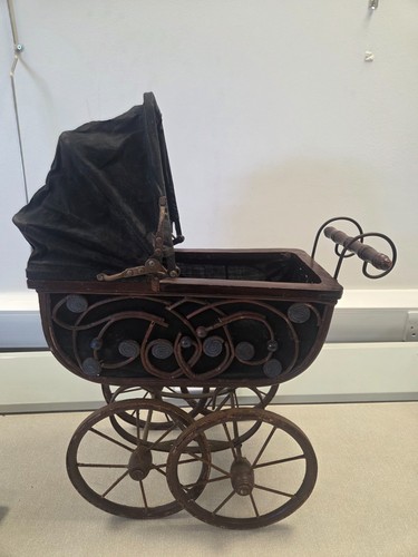 Vintage wooden wrought - &,
