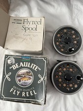 Shakespeare Beaulite 9 Wt Fly Reel with Spare Spool and Line Excellent Condition