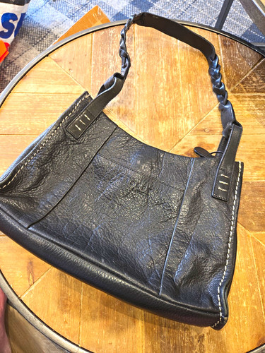 Radley london black pebbled - london,