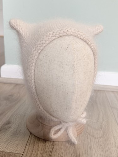 Girl kitty hat hand knitted - hat,