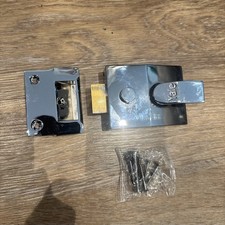 Yale Automatic Deadlocking