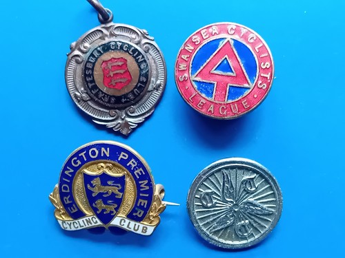 Old cycling club members - cycling,